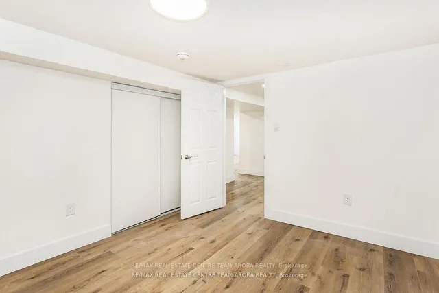 Additional image 31 of 178 Cloverdale Ave