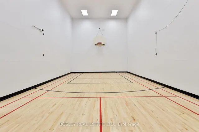 Additional image 9 of 1001 Bay St Unit 1812