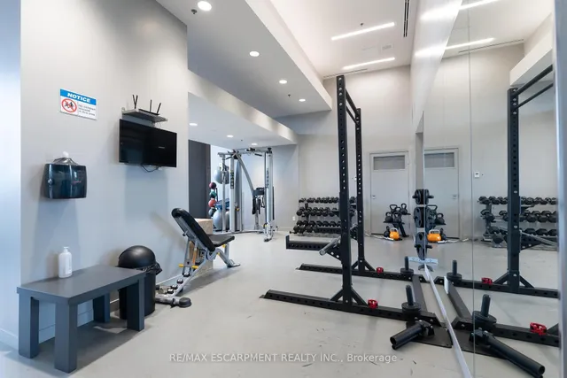 房产图片 8 - 加拿大伯灵顿Fairview街2087号504单元