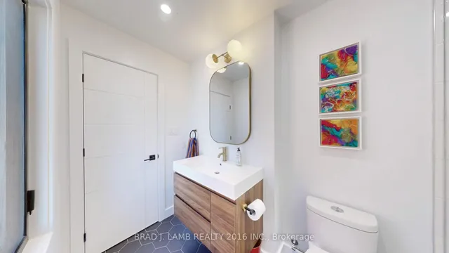 Additional image 38 of 4 Manchester Ave