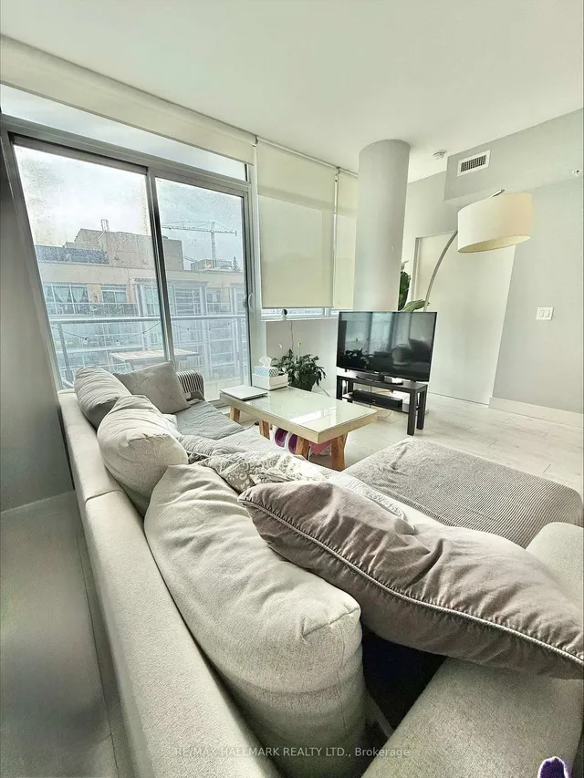 Additional image 7 of 39 SHERBOURNE St Unit 1508
