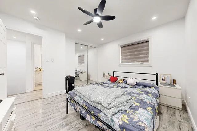 Additional image 22 of 31 Dorking Dr