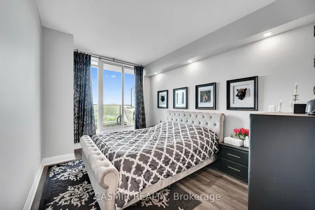 Additional image 19 of 215 Fort York Blvd Unit 707