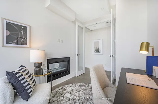 Additional image 27 of 42 Charles St Unit PH 5305