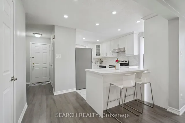 Additional image 12 of 15 Hector Crt