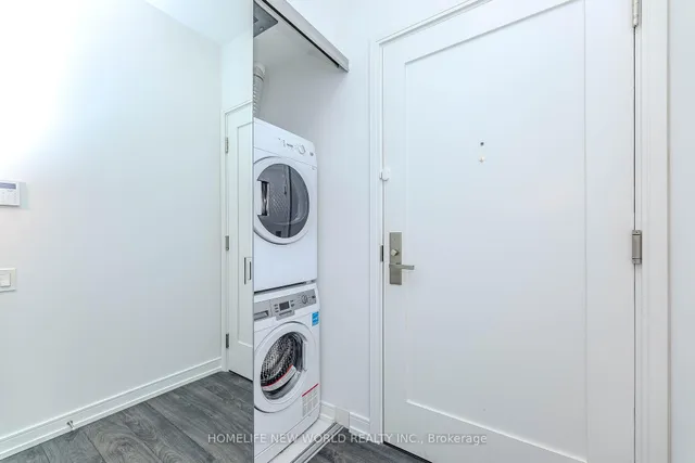 Additional image 10 of 28 Wellesley St Unit 1209