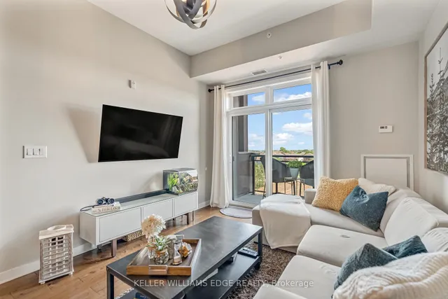 房产图片 11 - 5010 企业大道 413 单元