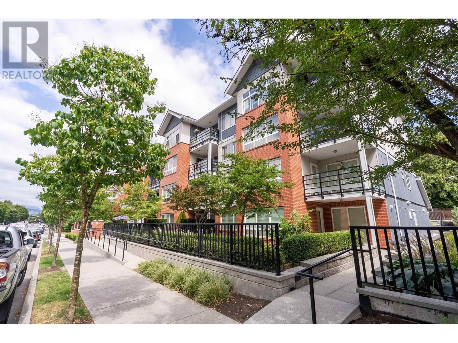 308 2268 SHAUGHNESSY STREET|Port Coquitlam, British Columbia V3C3C8