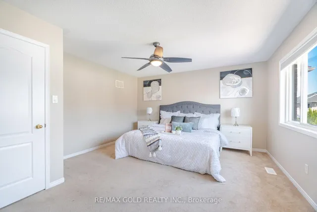 Additional image 28 of 26 Bushmill Circ