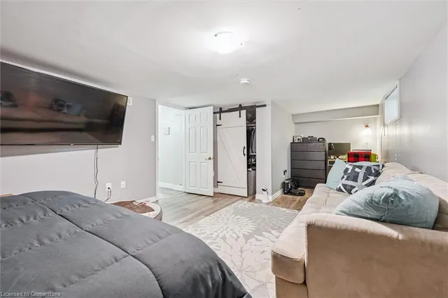 Additional image 34 of 143 Bruce St