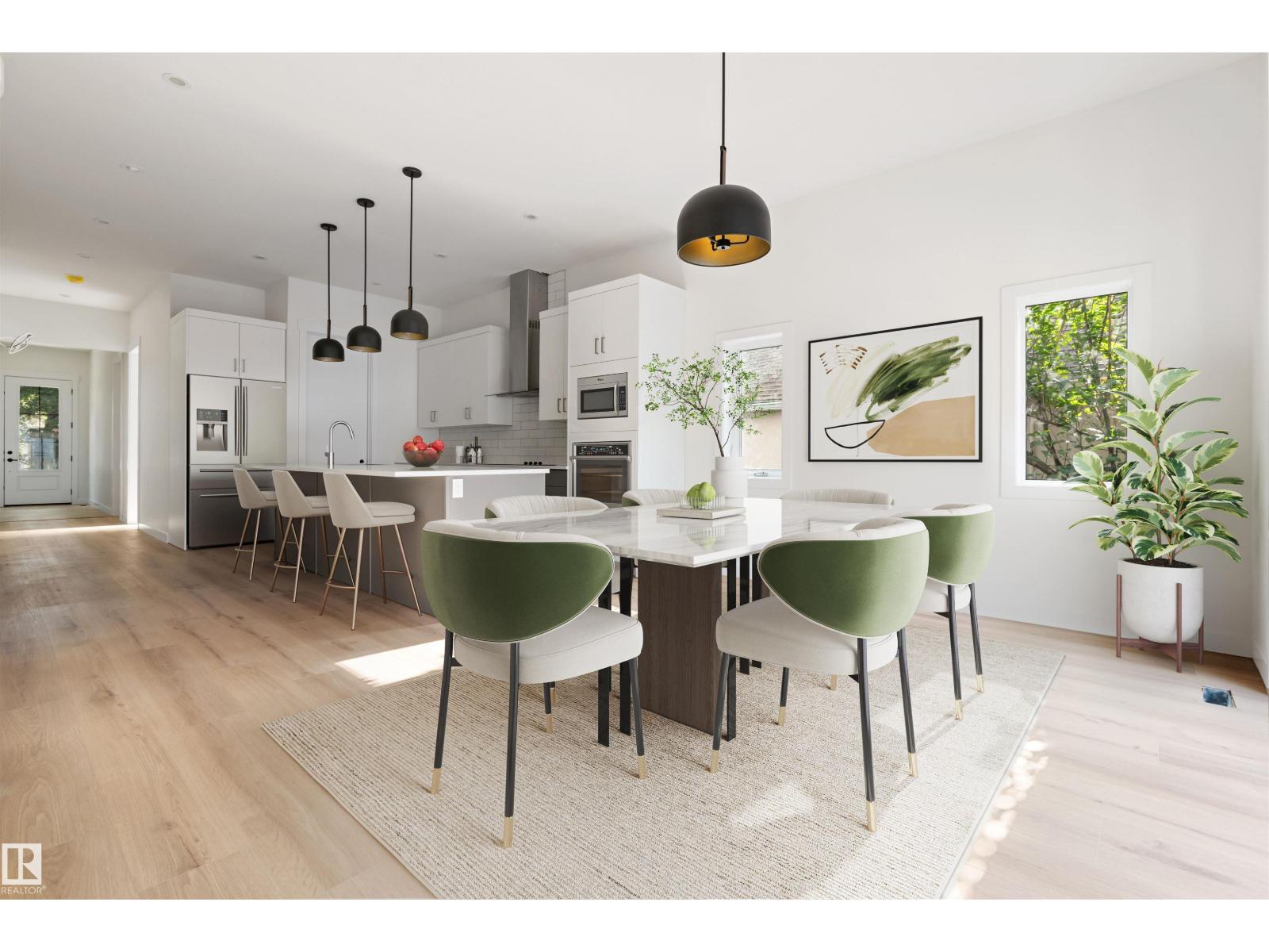 9807 90 AV NW|Edmonton, Alberta T6E2T2