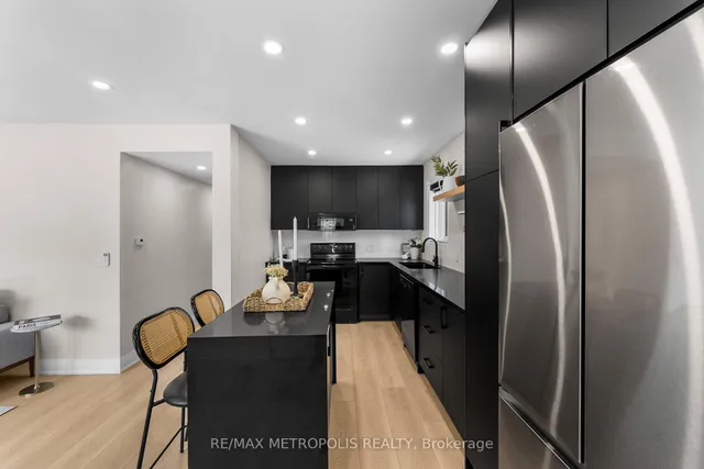 Additional image 3 of 96 Allenby Ave