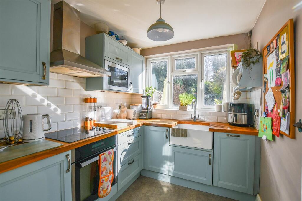 Additional image 4 of Old Cottages, Bell Lane, London Colney, St. Albans