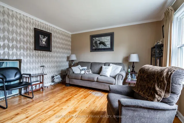 房产图片 7 - 209 东13街