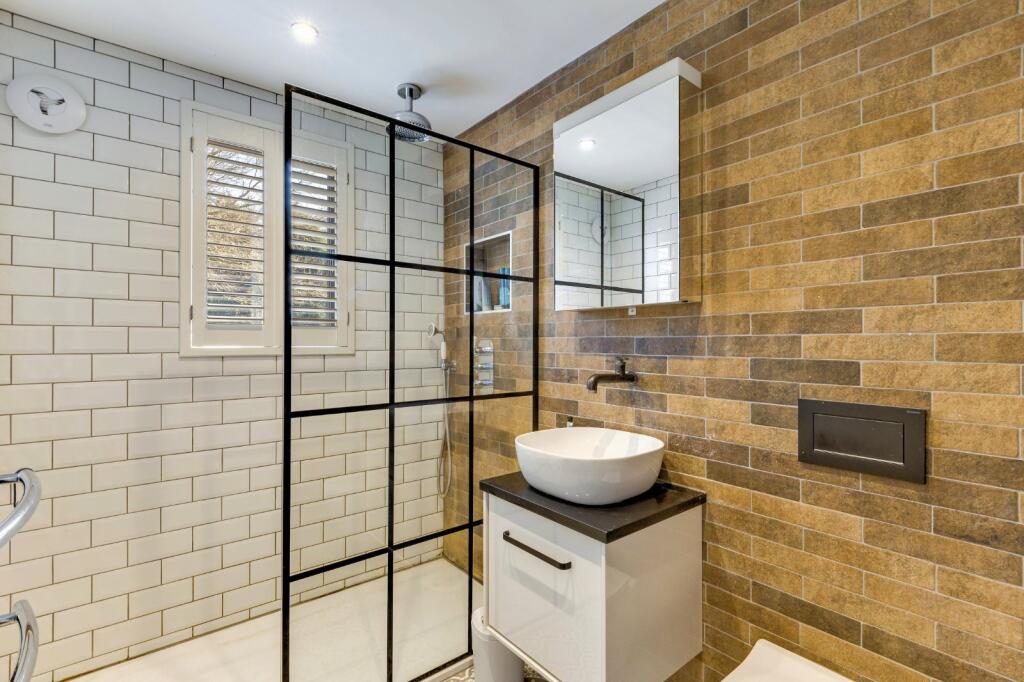 Additional image 16 of Hillside Way, Oaklands, Welwyn, Hertfordshire, AL6