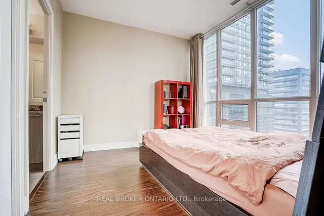 Additional image 16 of 23 Sheppard Ave Unit 2104