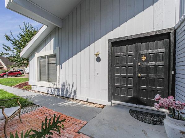 7642 Candlegreen Ln, Houston, TX 77071