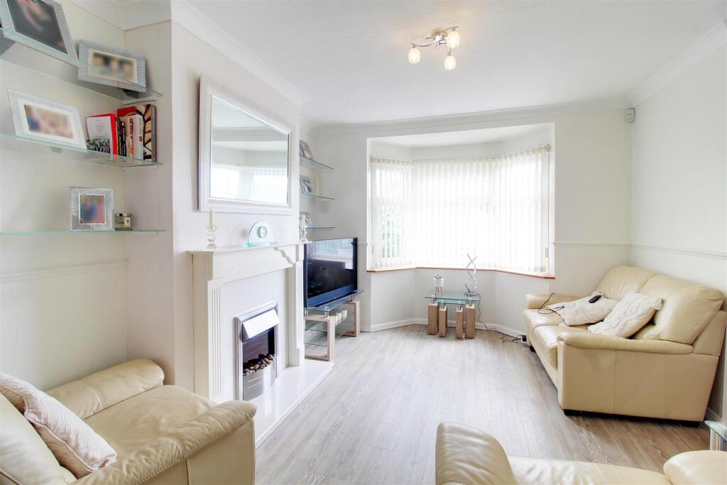 Additional image 13 of Oaklands Avenue, Brookmans Park