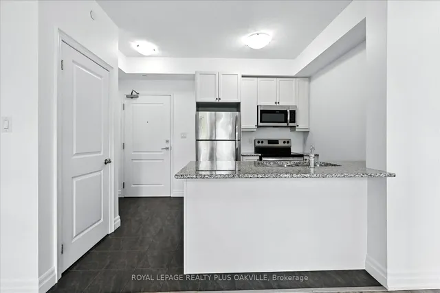 Additional image 15 of 125 Shoreview Pl Unit 316