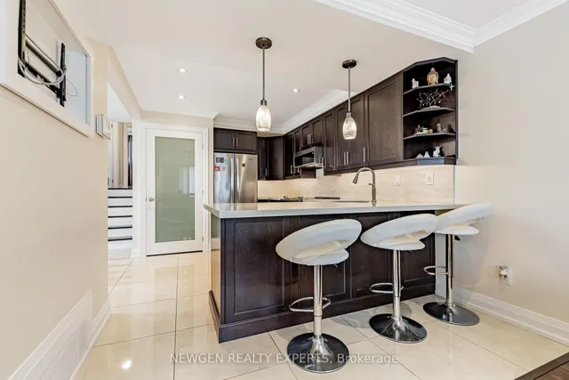 Additional image 7 of 25 Bruce Beer Dr