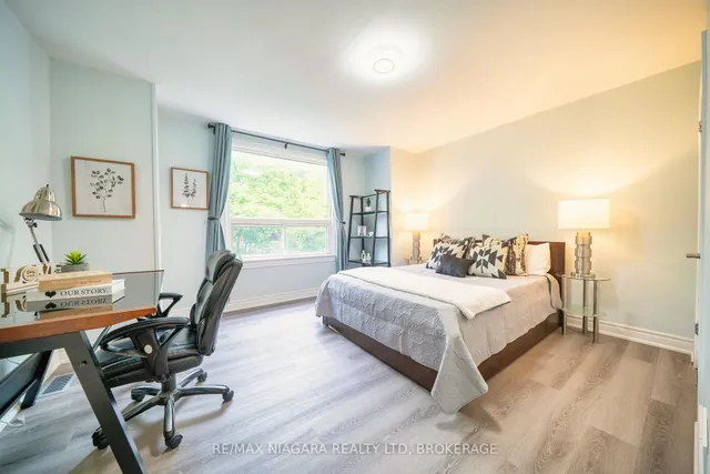 Additional image 26 of 341 Clinton St