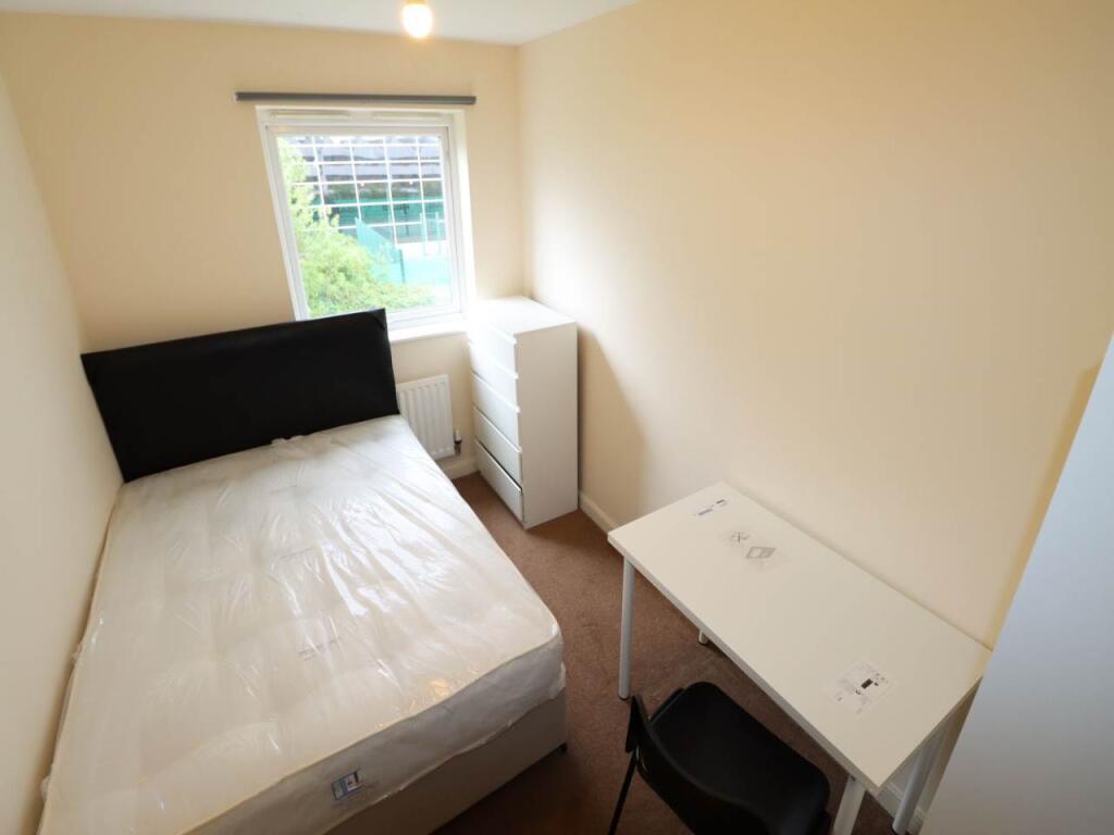 Additional image 11 of Aviation Avenue, Hatfield, Hertfordshire