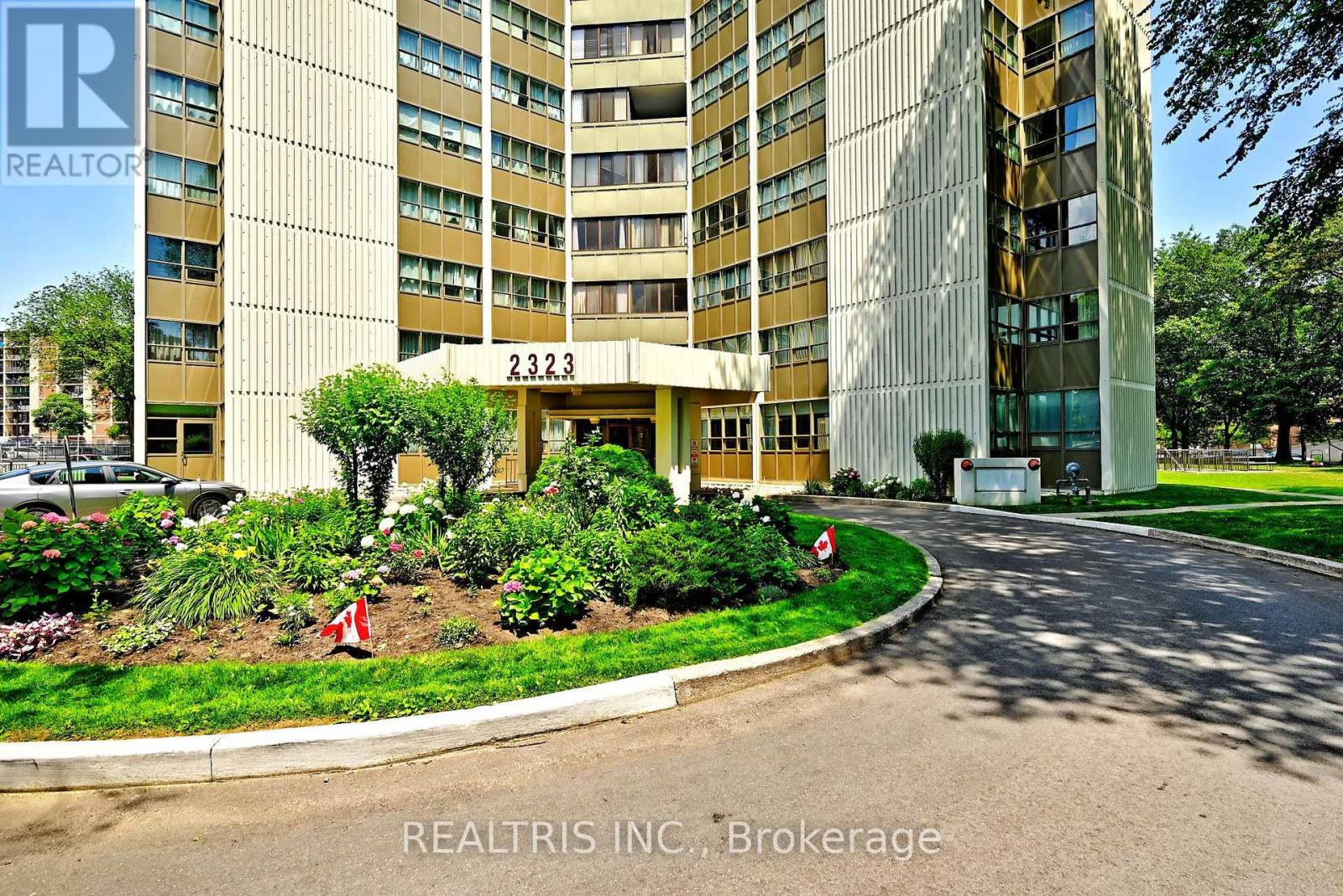 807 - 2323 CONFEDERATION PARKWAY|Mississauga (Cooksville), Ontario L5B1R6