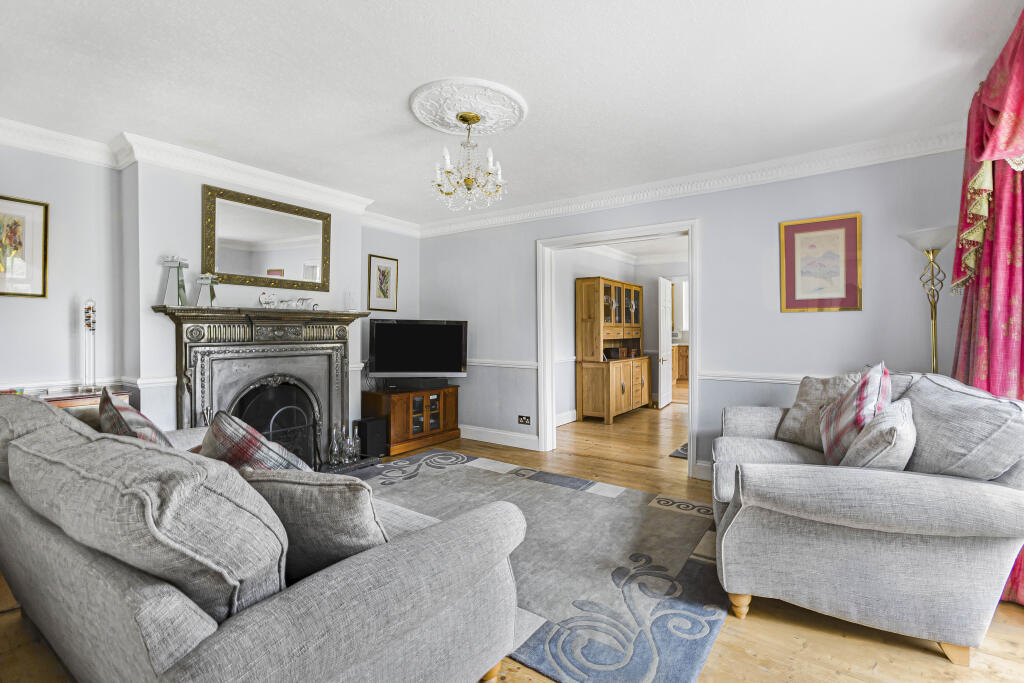 Additional image 27 of High Oaks Road, Welwyn Garden City, AL8