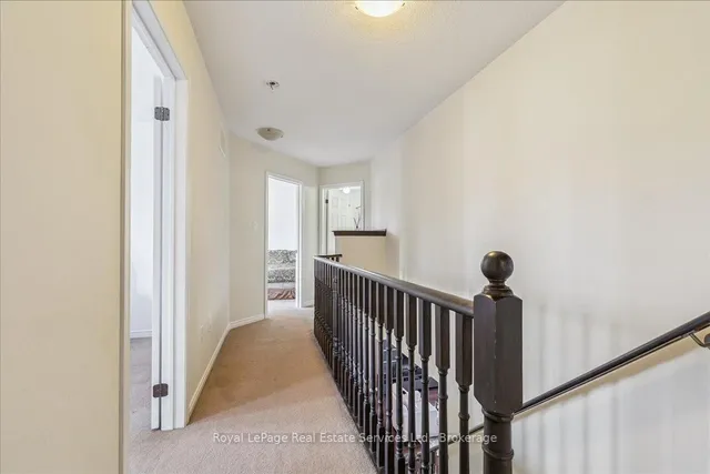 房产图片 22 - 64 Newport Cres