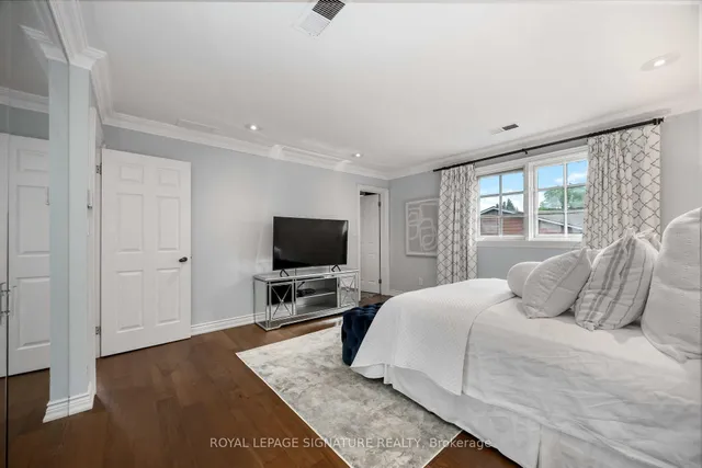 Additional image 24 of 25 Harlington Rd