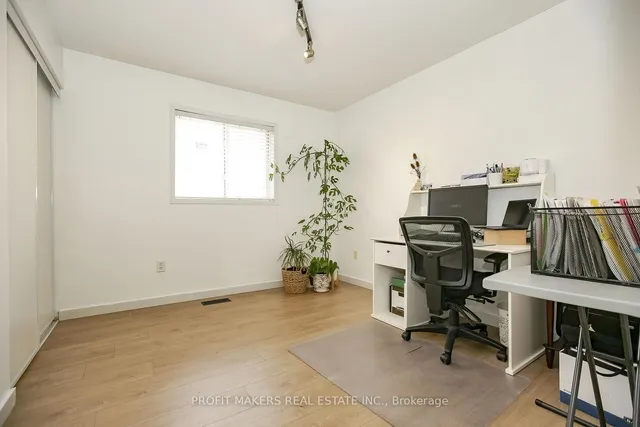 Additional image 20 of 66 Dwellers Rd