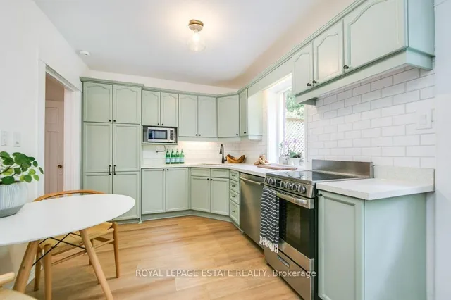 Additional image 14 of 130 Swanwick Ave