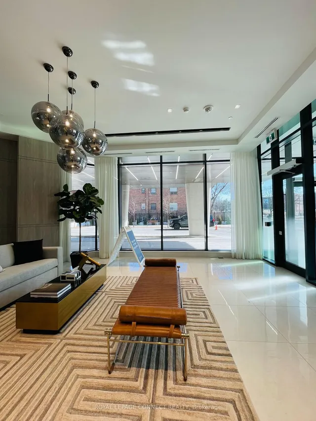 Additional image 24 of 250 Lawrence Ave Unit 504