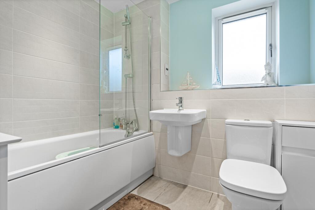 Additional image 10 of Henry Close, Welwyn Garden City, Hertfordshire, AL7