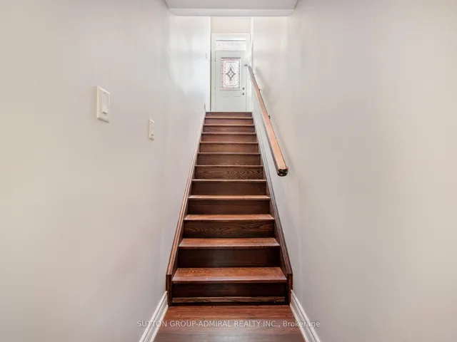 Additional image 27 of 54 Cedar Brae Blvd