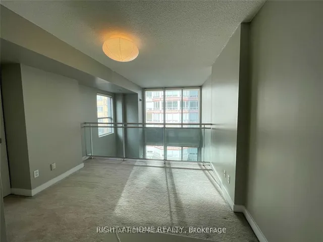 Additional image 8 of 77 Lombard St Unit 501