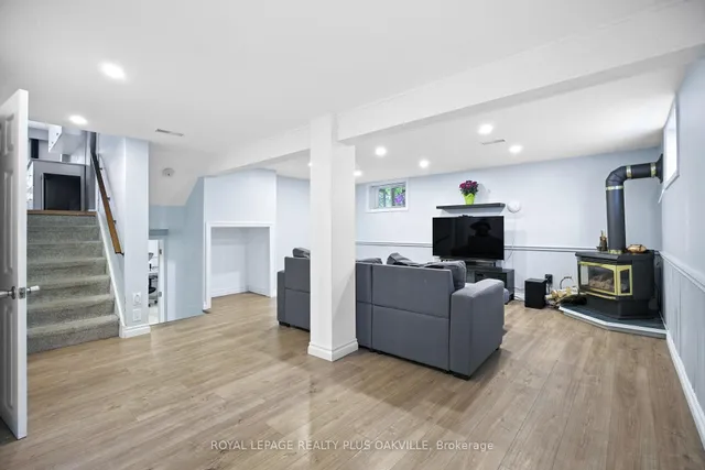 Additional image 8 of 158 Bonaventure Dr