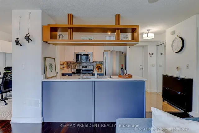 Additional image 24 of 81 Navy Wharf Crt Unit 3608