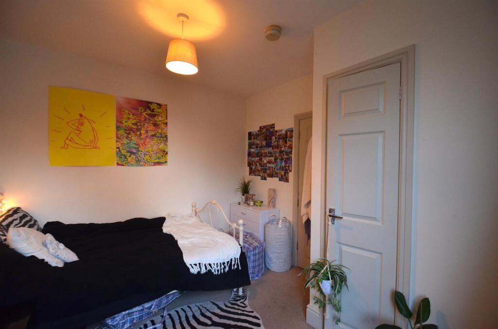 Additional image 5 of Katie Road Selly Oak, B29 6JG BILLS INCLUSIVE