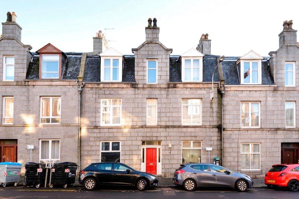 Wallfield Place, First Floor Left, Aberdeen, AB25