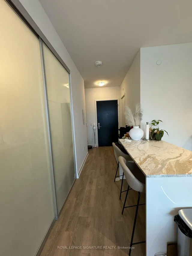 Additional image 3 of 158 Front St Unit 820