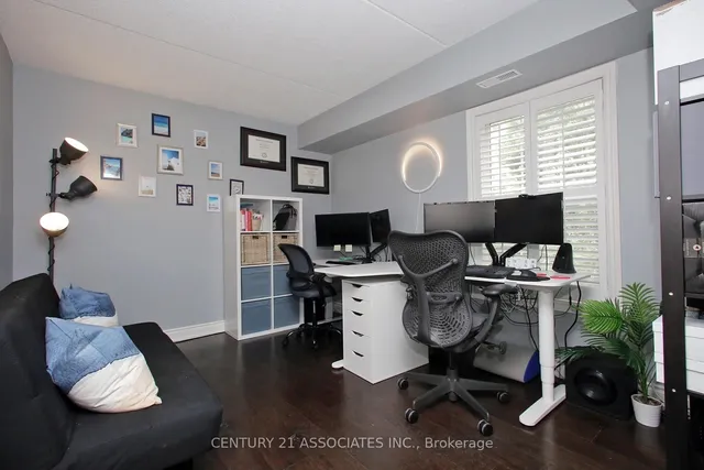 房产图片 12 - 1441 Walker's Line 单元 201