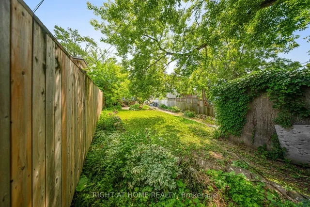 Additional image 49 of 170 Queens Ave