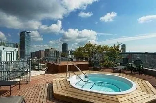 Additional image 36 of 24 Wellesley St Unit 407