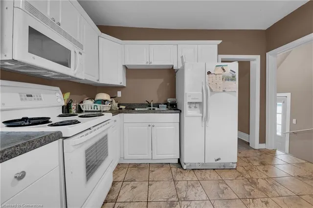 Additional image 12 of 738 King St