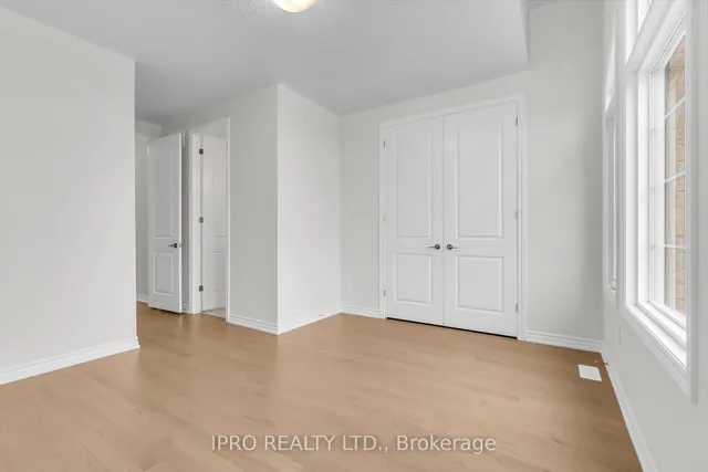 Additional image 27 of 372 Bergamot Ave