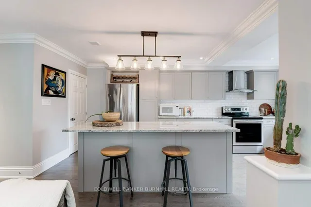 Additional image 19 of 54 Flamboro St