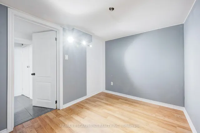 Additional image 40 of 61 Clarence St