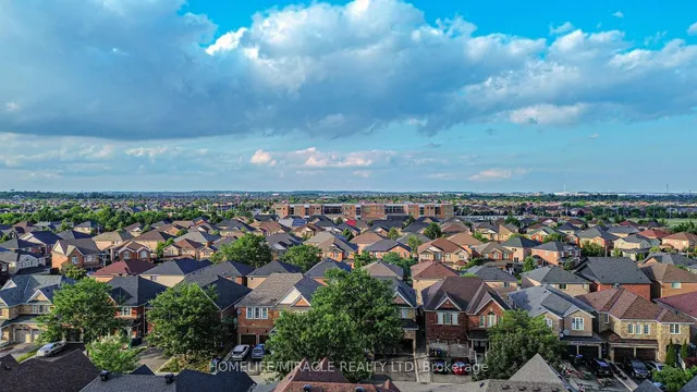 Additional image 42 of 27 Silver Egret Rd