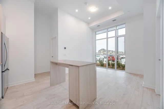 Additional image 10 of 760 Whitlock Ave Unit 102